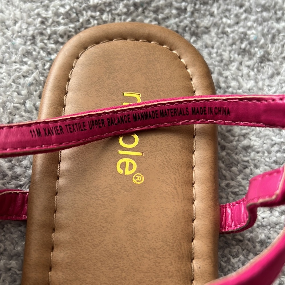 Nicole Woman’s Sandals NWOT - Picture 6 of 6